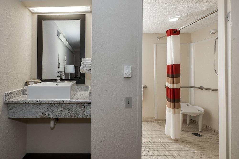 Travelodge By Wyndham Peoria Eksteriør bilde