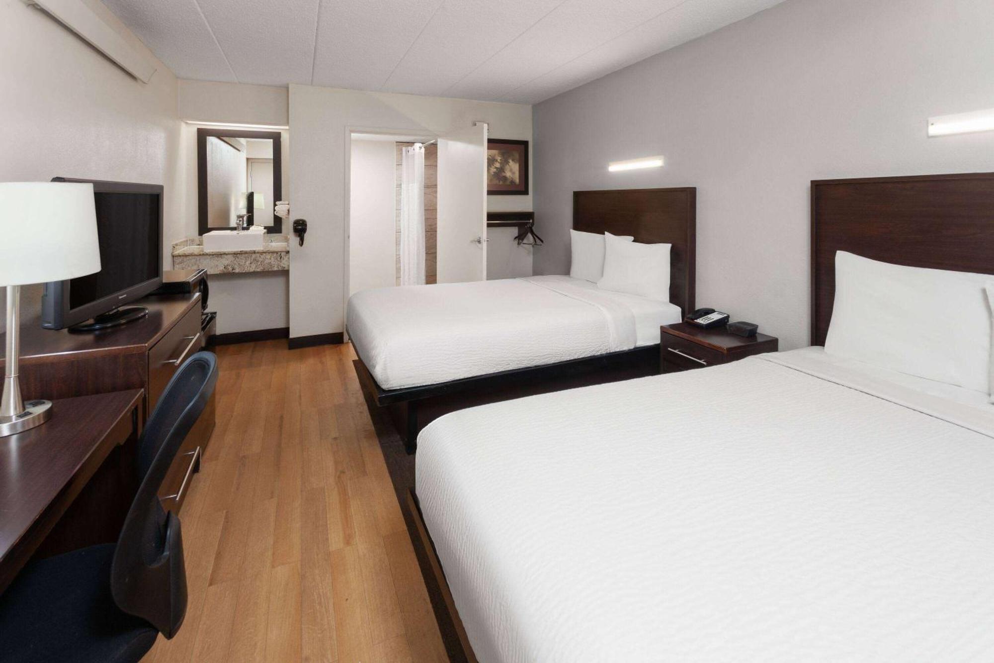Travelodge By Wyndham Peoria Eksteriør bilde
