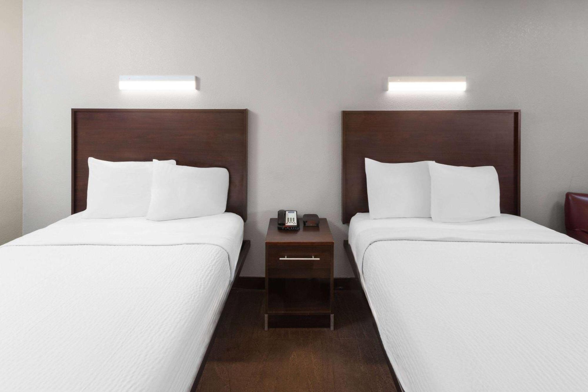 Travelodge By Wyndham Peoria Eksteriør bilde